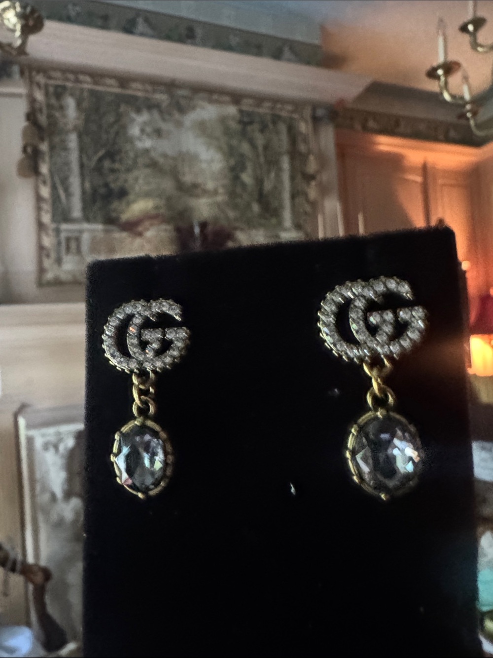 Earrings Double-G Drop - antique gold tone gray crystal - Picture 2 of 4